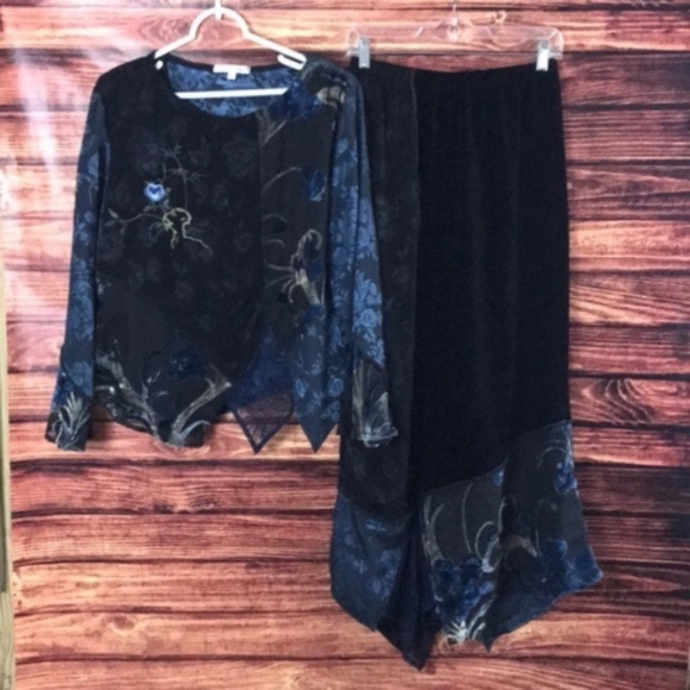 Spencer Alexis Blouse w/ Skirt Flowers Size 6